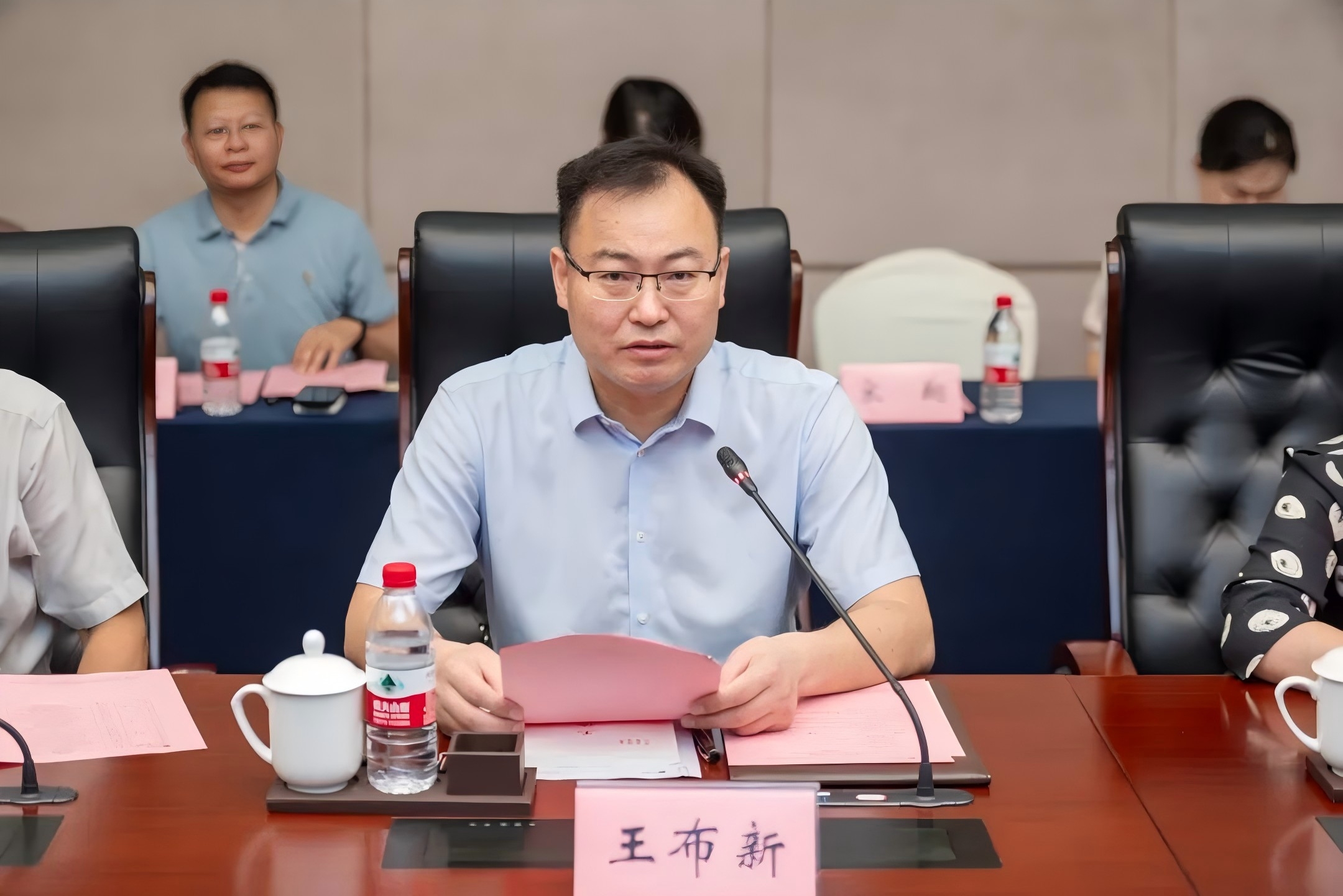 1752456534949219.jpg 1752456534949219.jpg