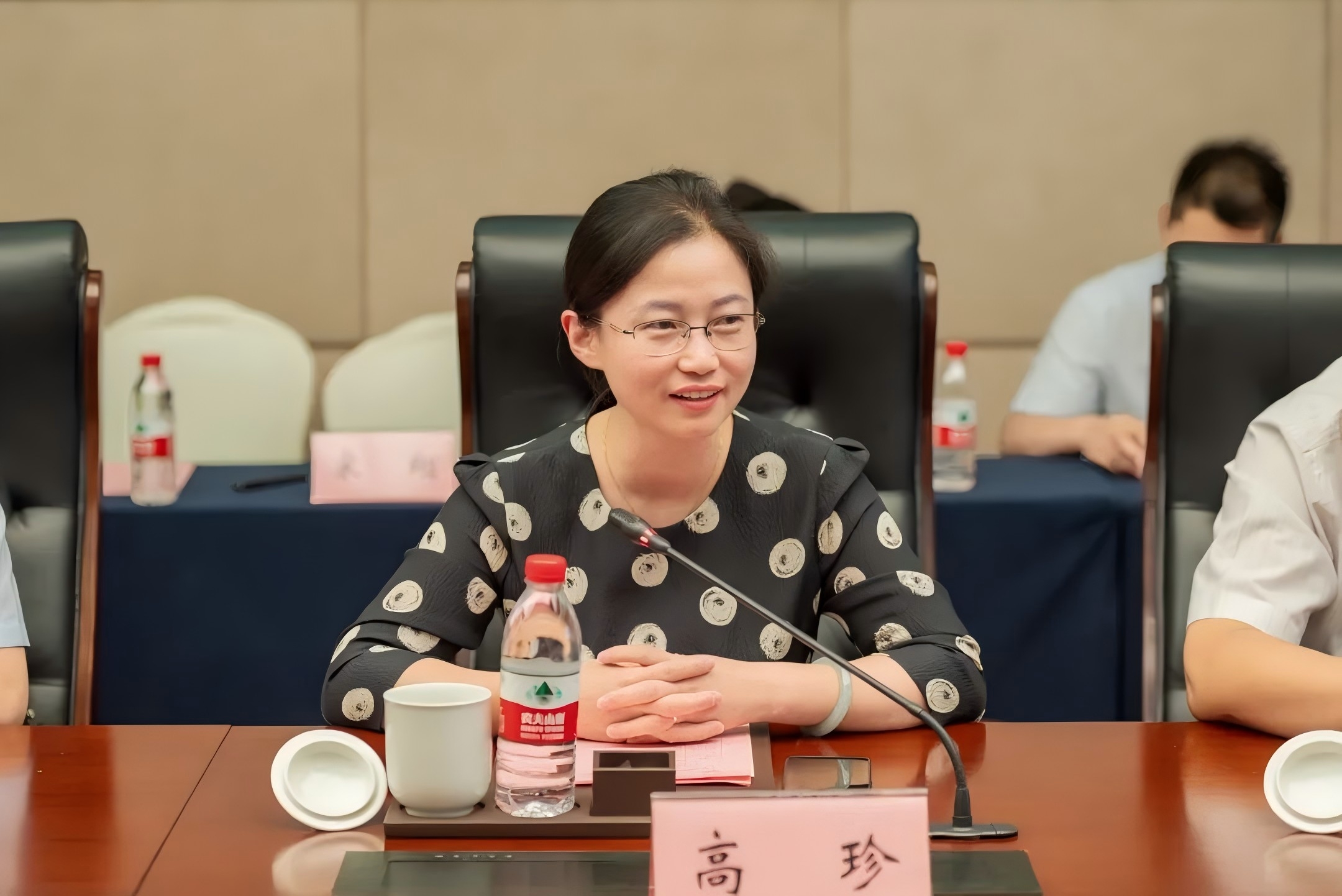 1752456732188135.jpg 1752456732188135.jpg