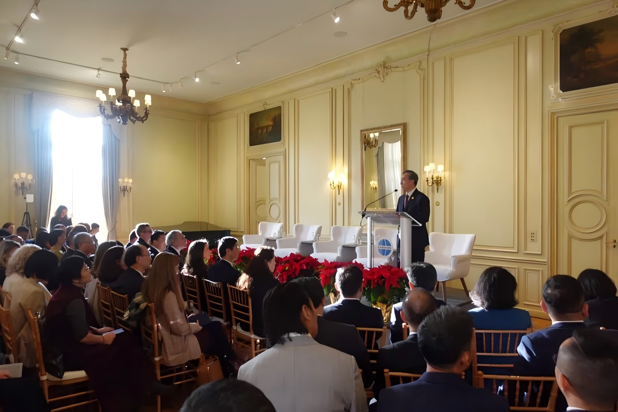 1765007412892156.jpg 1765007412892156.jpg